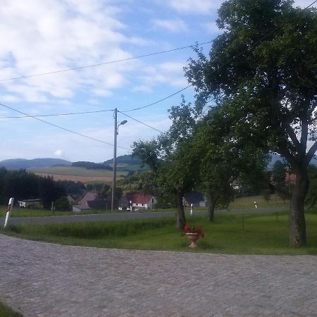 -Am Fuss Zum Zittauer Gebirge- Διαμέρισμα Hainewalde Εξωτερικό φωτογραφία